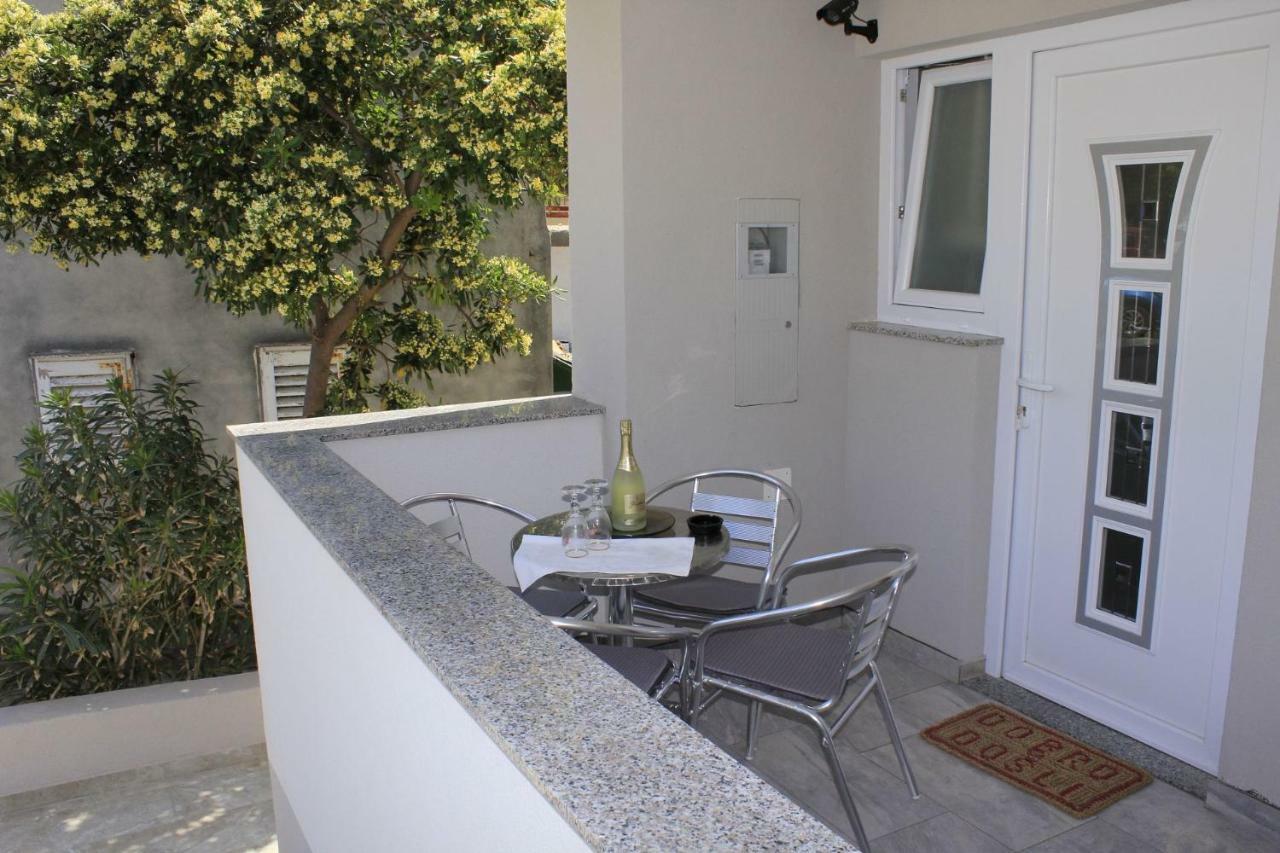 Apartamento Pearl Of Novalja Exterior foto